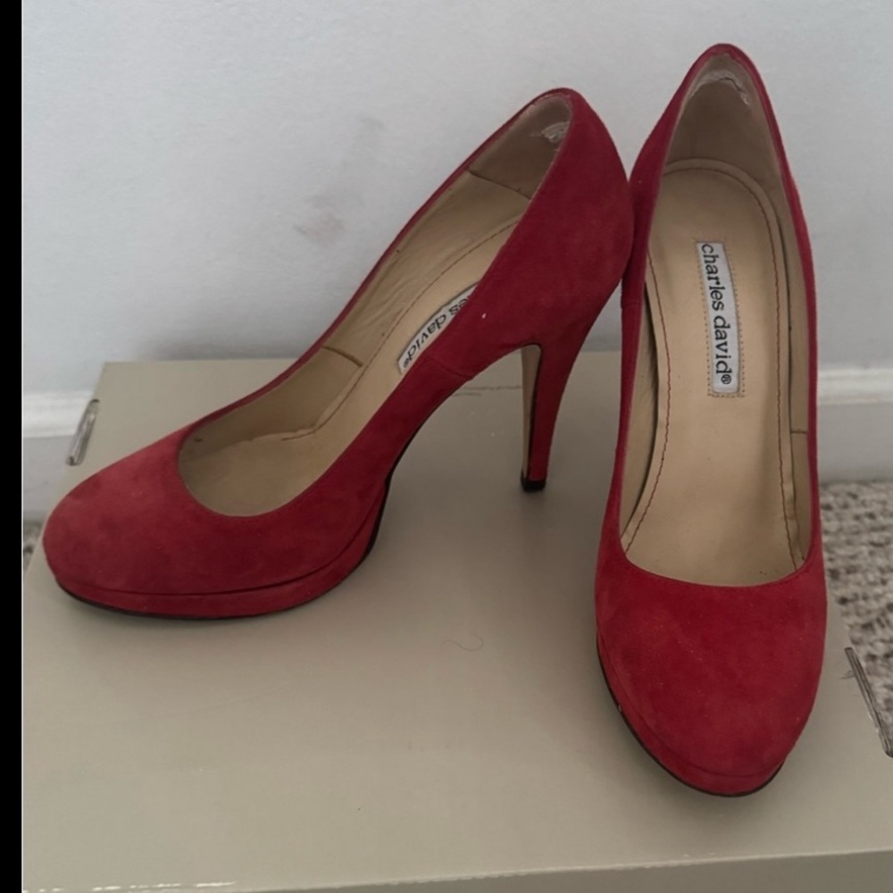 Charles David Red Suede Platform Pumps